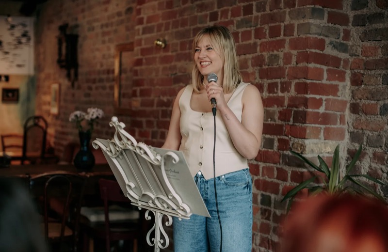 Porträt von Nina-Christin Weißweiler